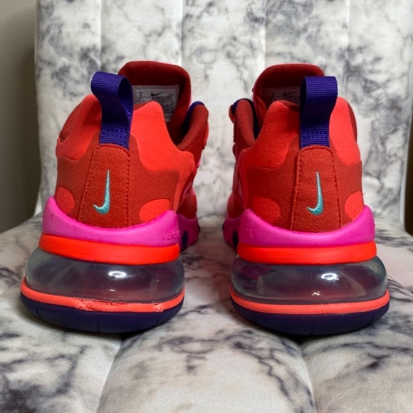 Nike 270 React - Picture 5 of 7